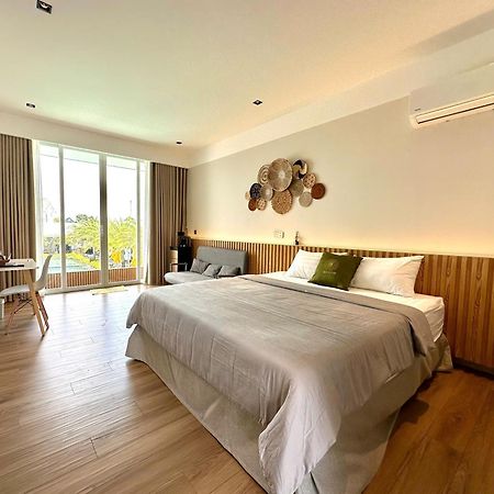 Bed and Breakfast Sens Club Thot Not Exterior foto