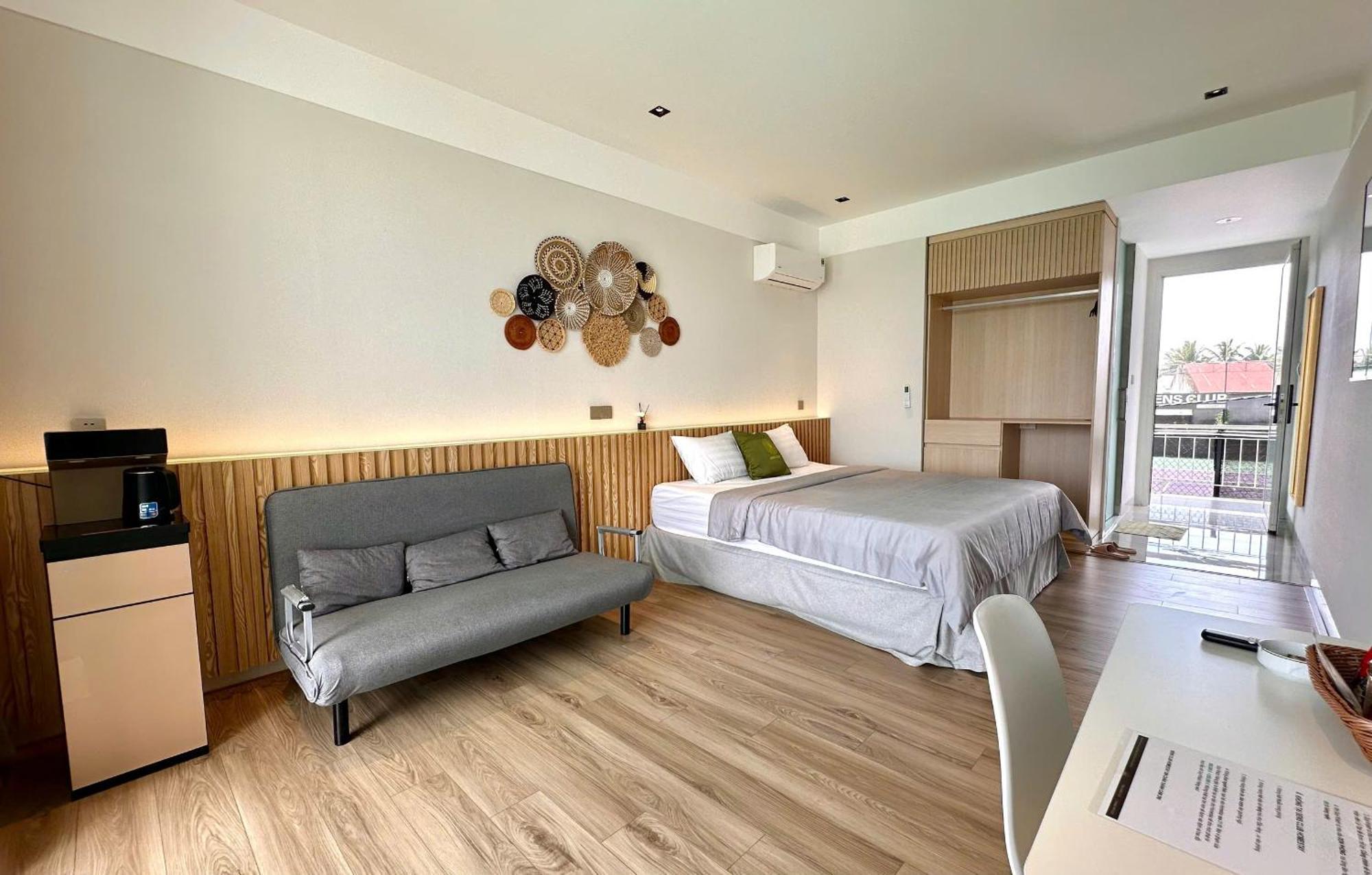 Bed and Breakfast Sens Club Thot Not Exterior foto