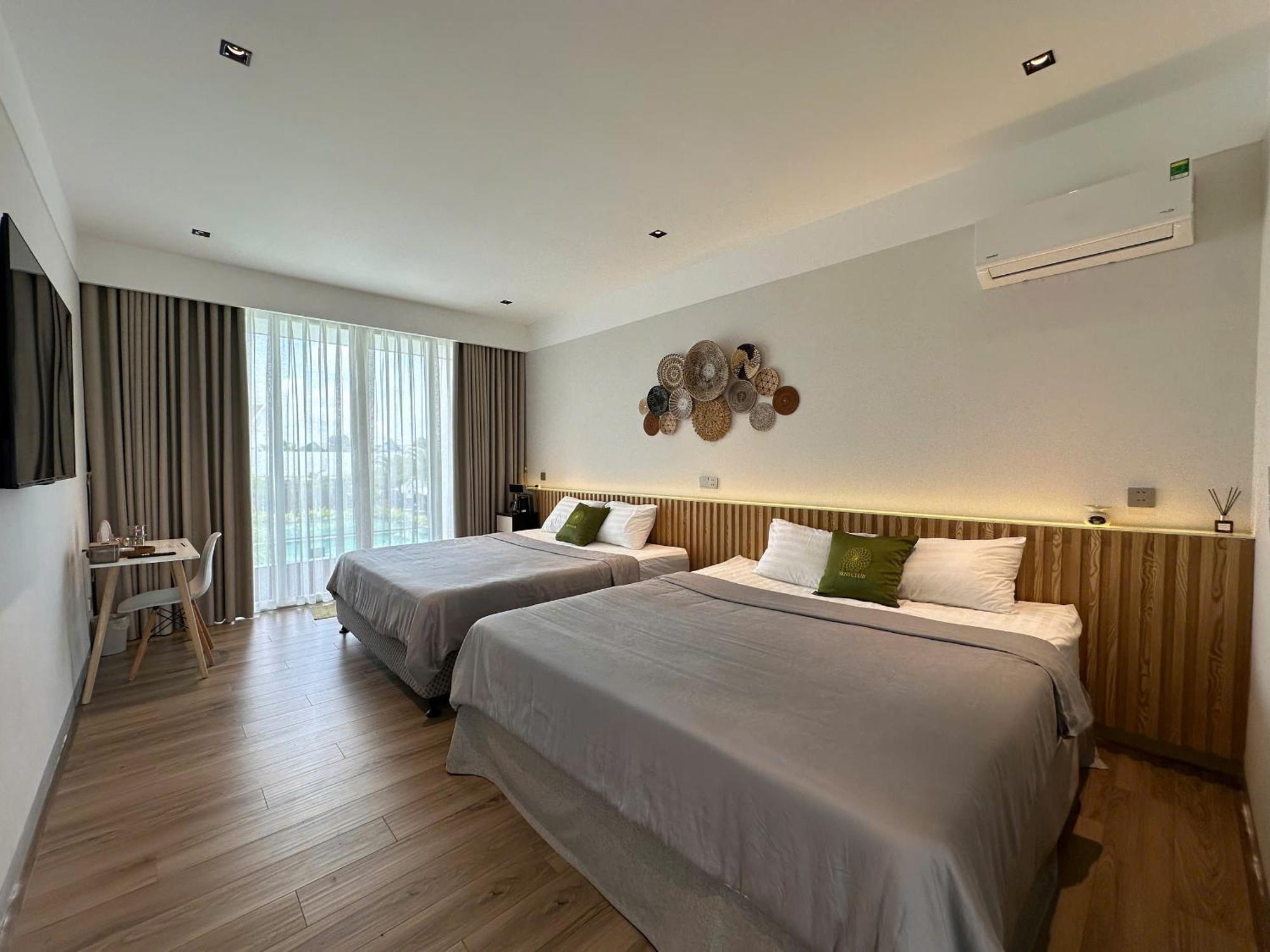 Bed and Breakfast Sens Club Thot Not Exterior foto